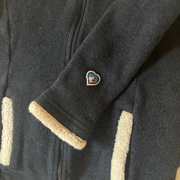 Kuhl Apres Ski Fleece Hoody Full Zip Girl's Jacket Navy with Cream Teddy Trim - Picture 5 of 5